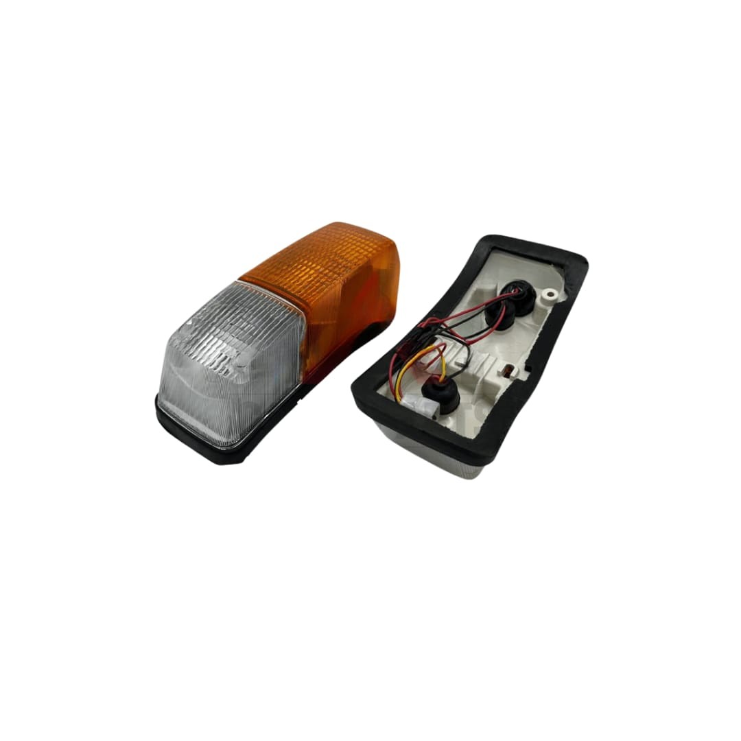 Indicator Lamp Front Lights Nissan CK20
